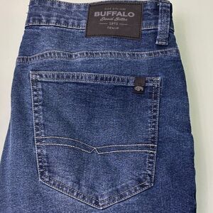 Buffalo David Bitton Dark Blue Jeans 32/30 NWT  picture for actual measurements